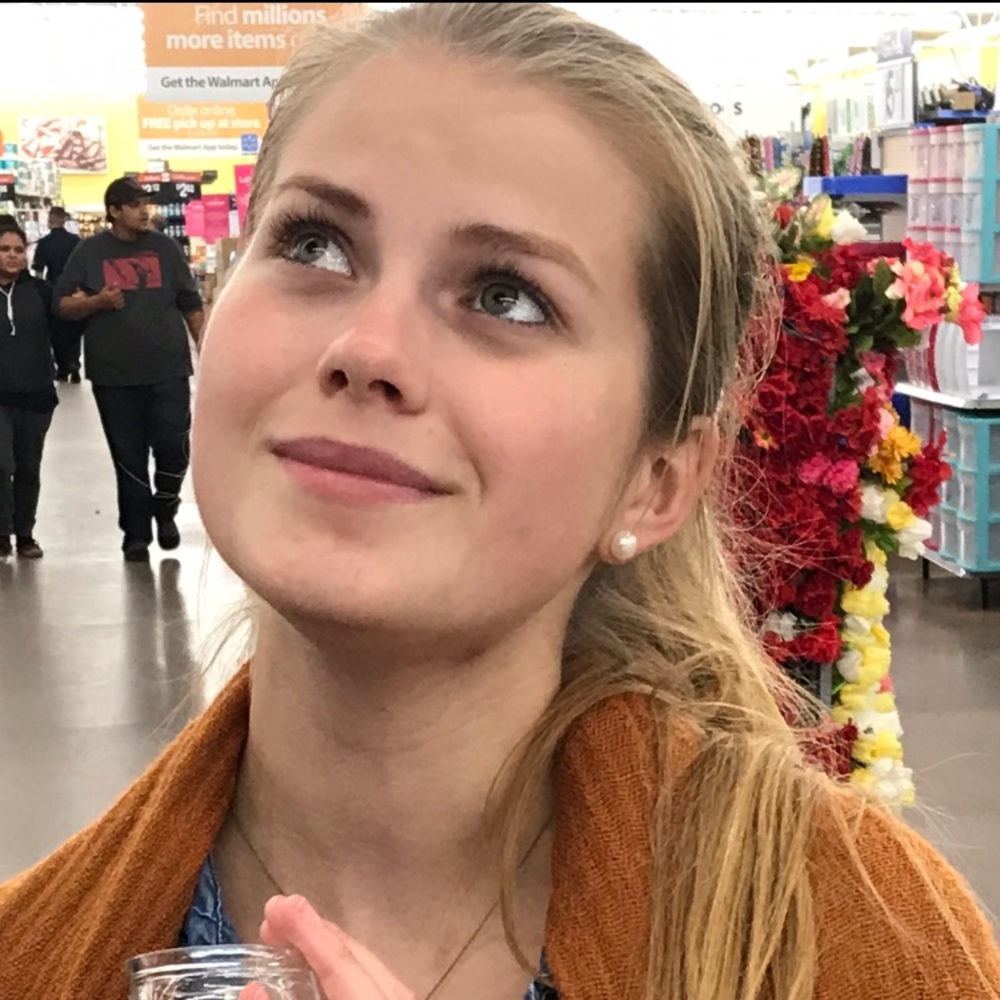 Meet your Posher, Elizaveta